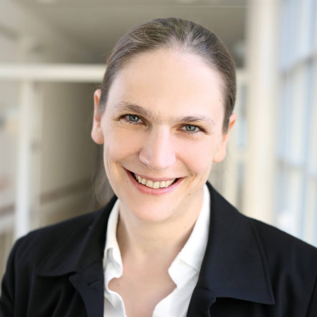 Prof. Dr. Astrid Petersmann